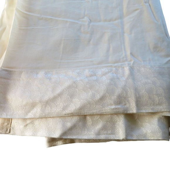 New Miss Ying Light Yellow Queen Flat Sheet 90 x 102 Brocade Edge All Around - Picture 6 of 10